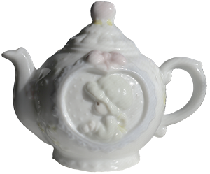 teapot saltshaker
